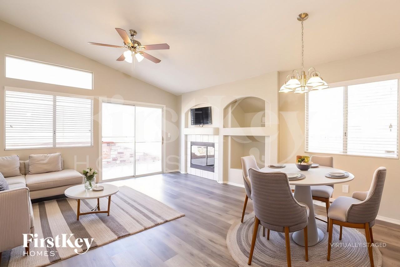1900 Toscanini Way - Photo 7 of 18