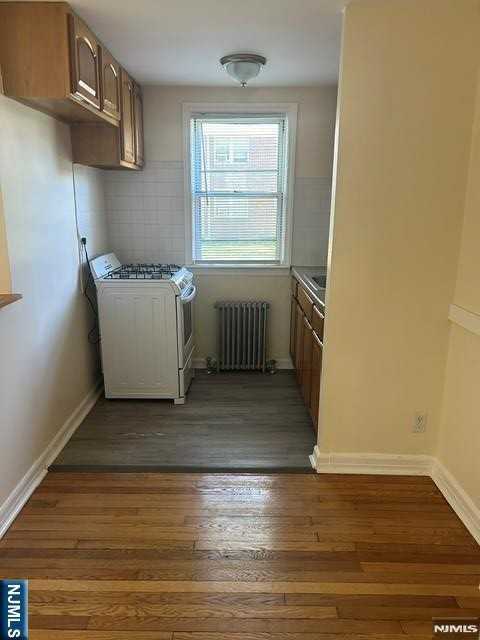 415 Ridge Rd ##F - Photo 4 of 7
