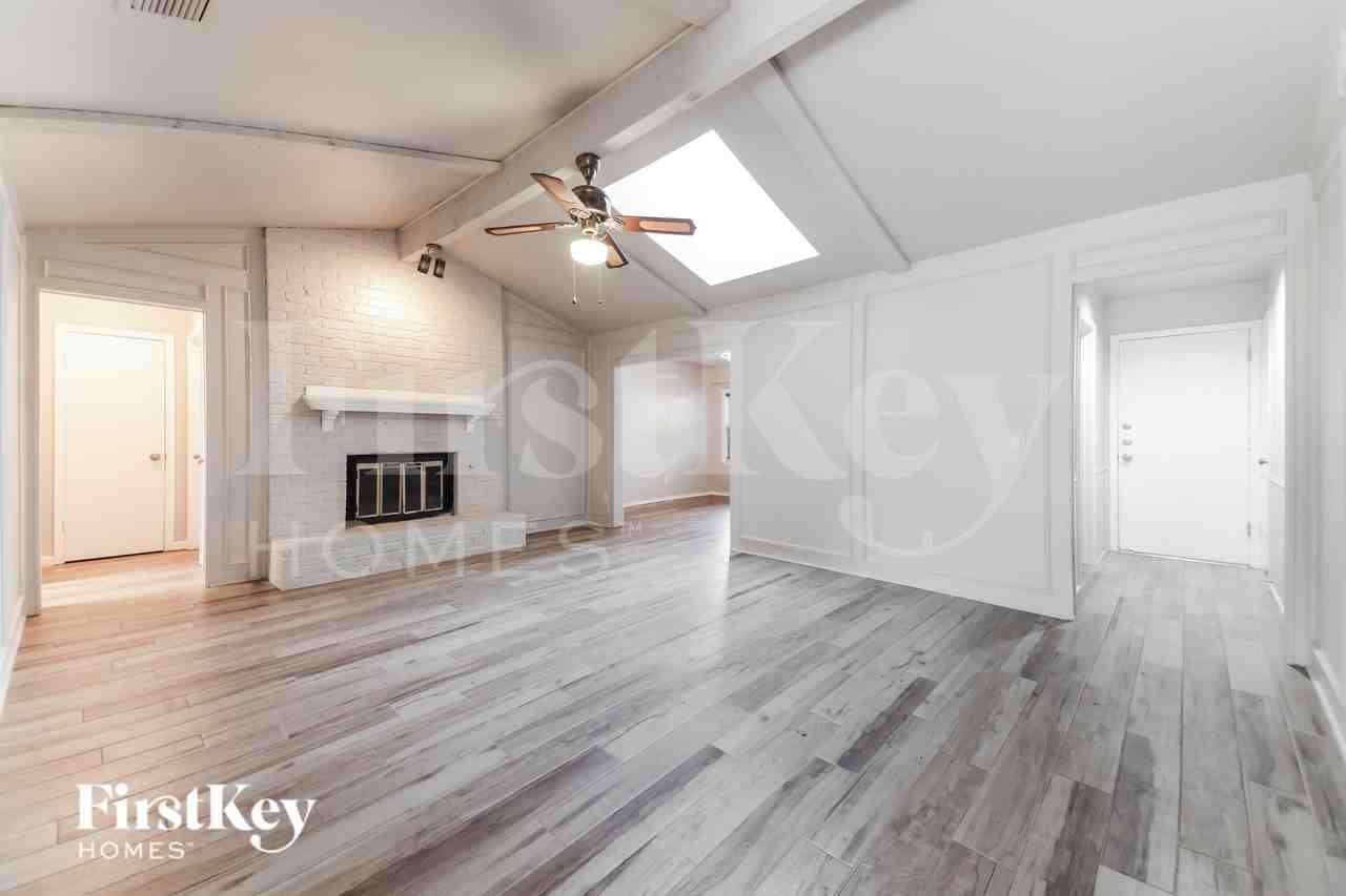 6309 Topaz Way - Photo 3 of 17