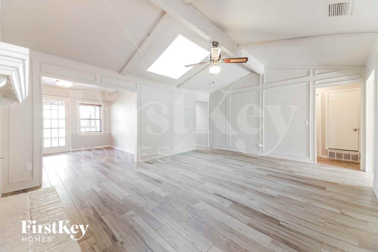 6309 Topaz Way - Photo 4 of 17