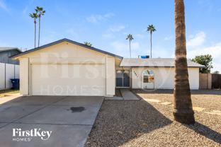 1941 W Portobello Ave - Photo 1 of 1