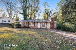 featured image of 3425 Pinehill Dr