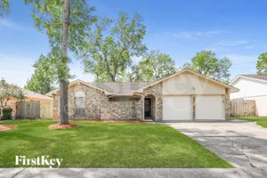featured image of 13914 Duncannon Dr