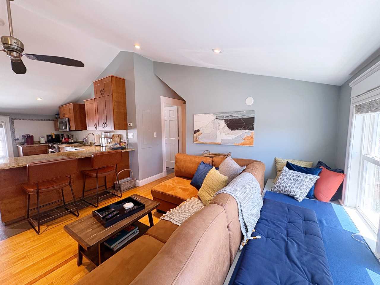 247 Savin Hill Ave #3 - Photo 4 of 27