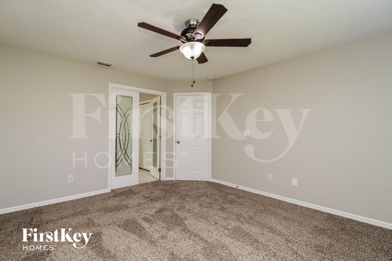518 Whittingham Pl - Photo 7 of 16