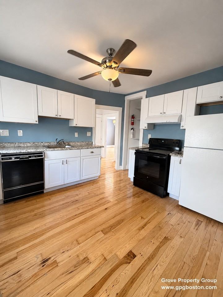 695 Adams St #1 - Photo 6 of 16
