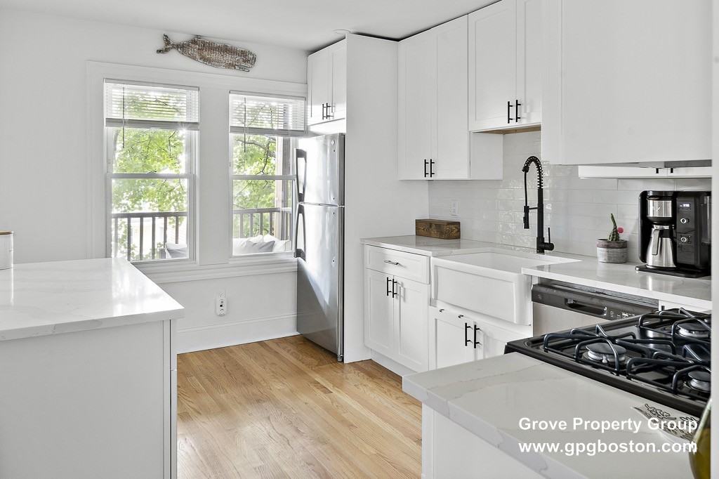 23 Thelma Rd #2