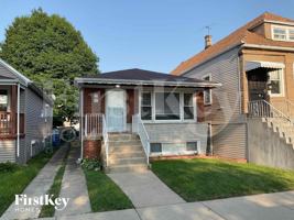 featured image of 8725 S Luella Ave