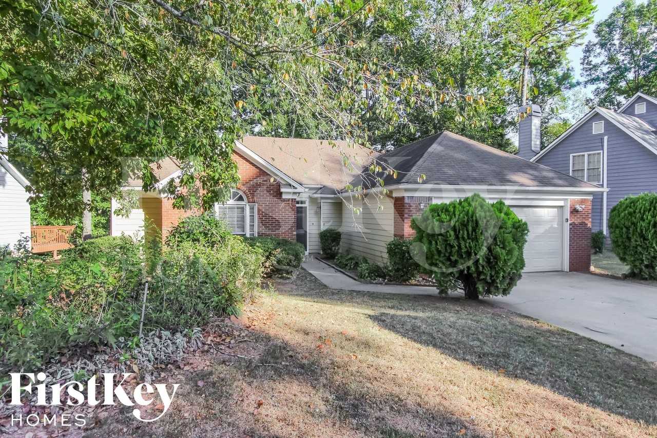 594 Fortune Ridge Rd - Photo 2 of 15