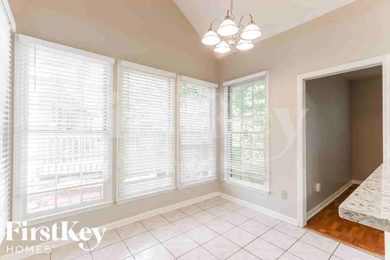 594 Fortune Ridge Rd - Photo 6 of 15