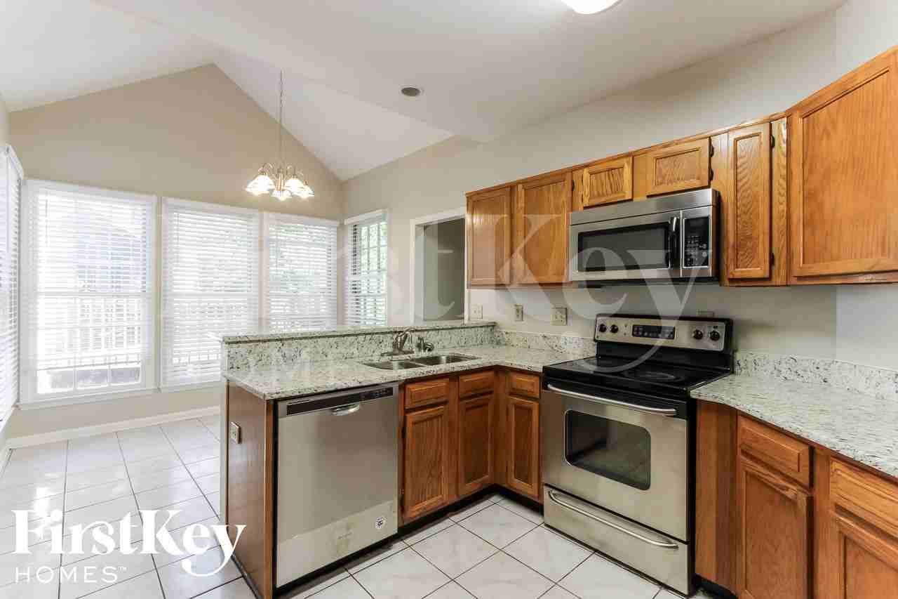 594 Fortune Ridge Rd - Photo 7 of 15