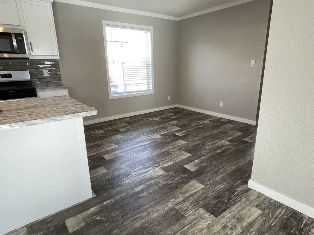 3405 Sinton Rd #105 - Photo 7 of 30