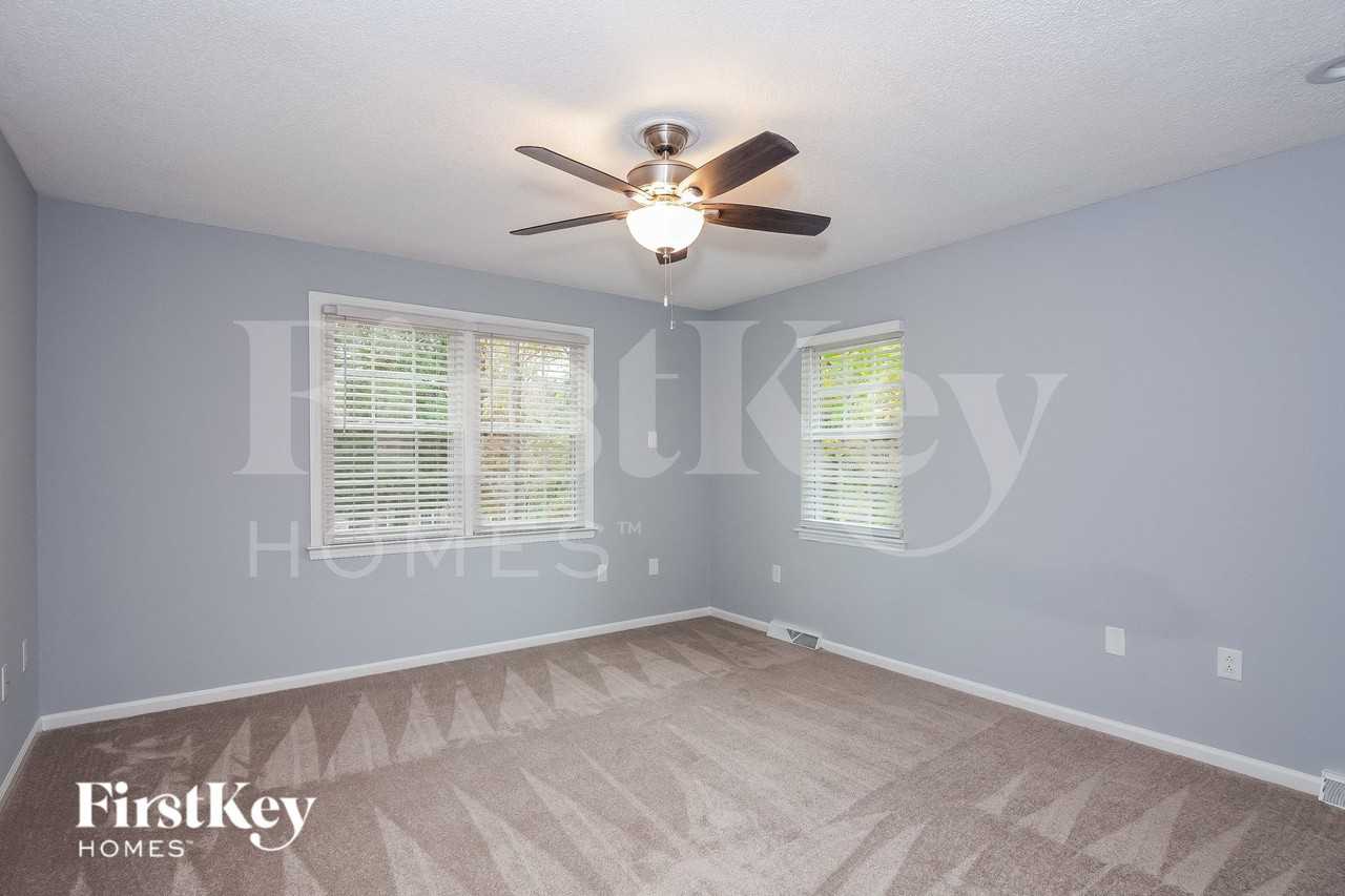 4219 Saint Audrey Pl - Photo 7 of 15