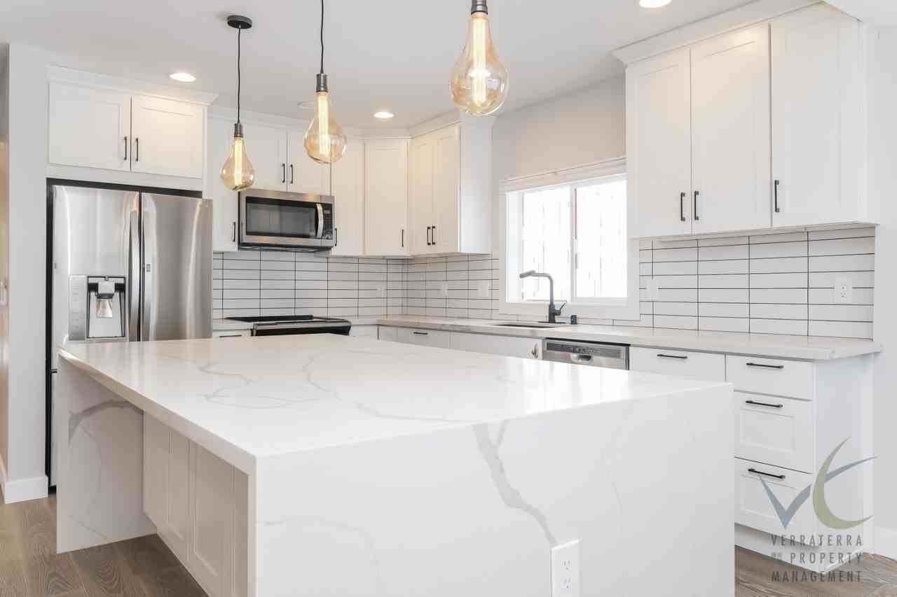 4034 Letitia Ave S - Photo 4 of 16