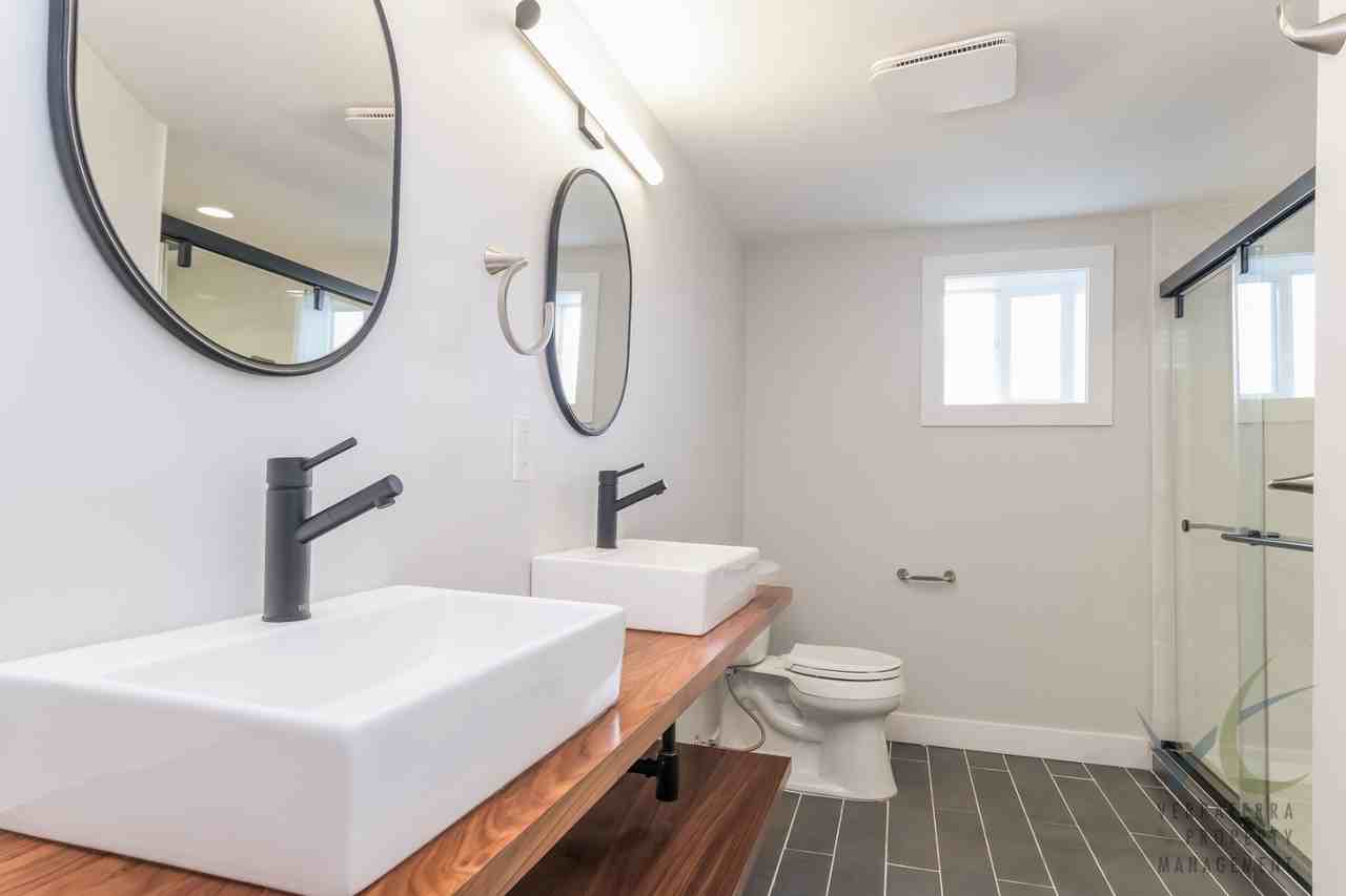 4034 Letitia Ave S - Photo 7 of 16