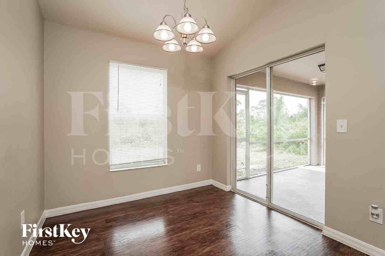 3208 9th St W - Photo 4 of 15