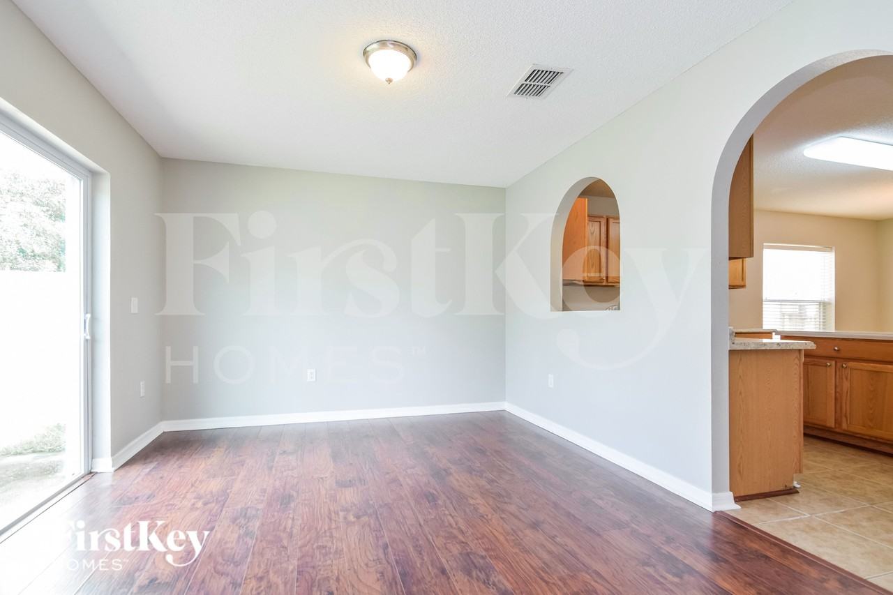 2973 Whispering Trails Dr - Photo 4 of 16