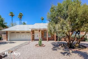 2922 E Sierra St - Photo 1 of 1