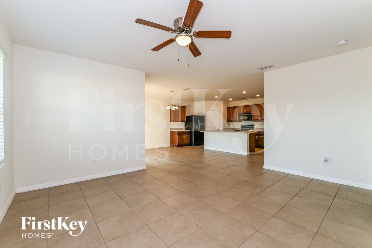 1627 Sw 25th Ln - Photo 6 of 21
