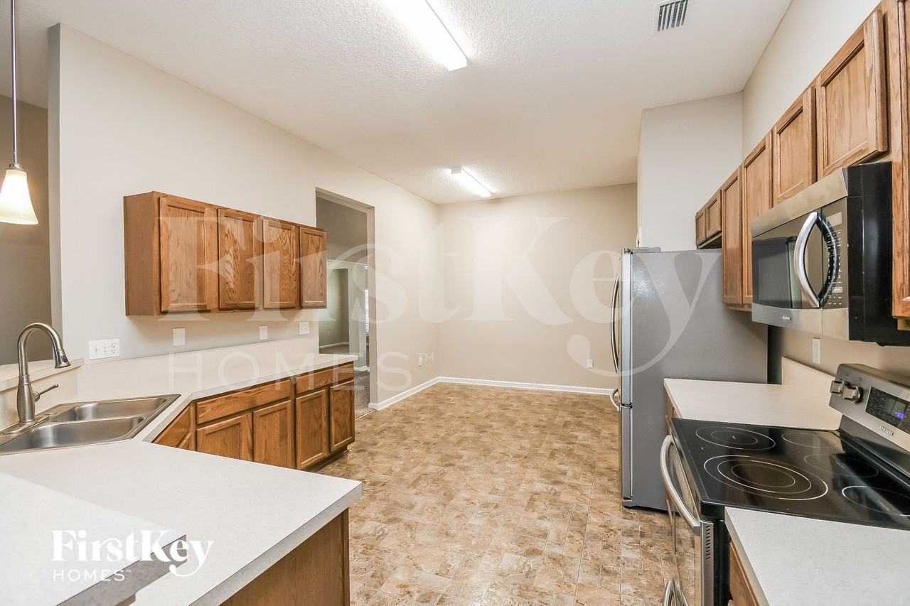 13772 Fish Eagle Dr W - Photo 6 of 15