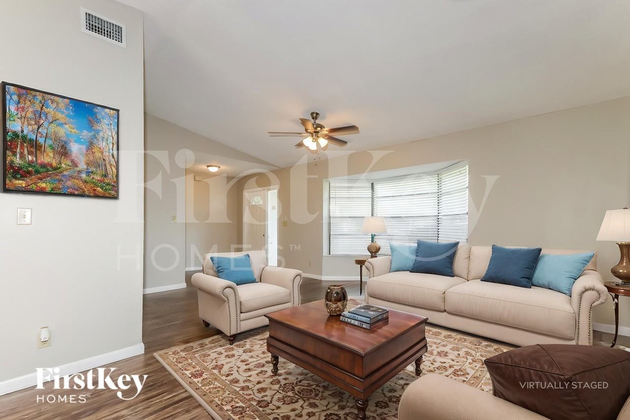 11646 Anhinga Dr - Photo 5 of 18