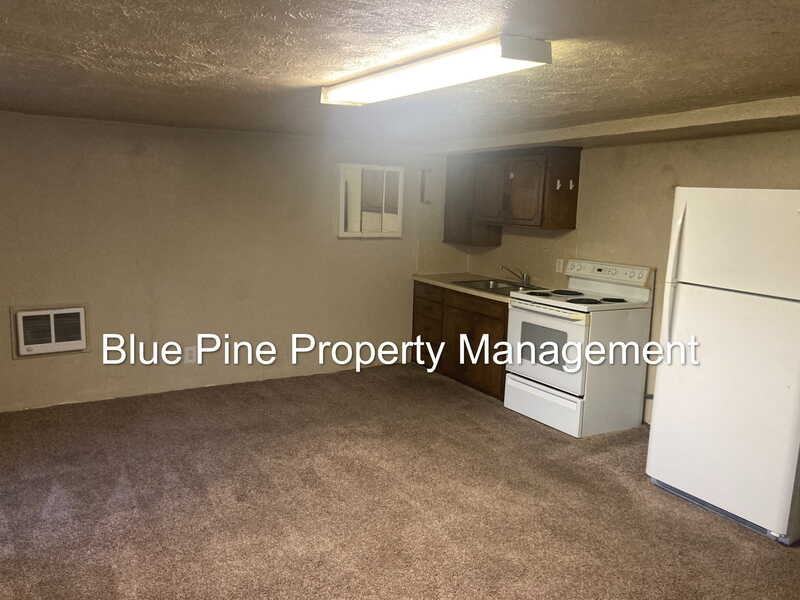 440 Walnut St #7 - Photo 4 of 4