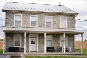 featured image of 1028 Baldy Rd