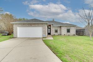 featured image of 102 Paloma Cir