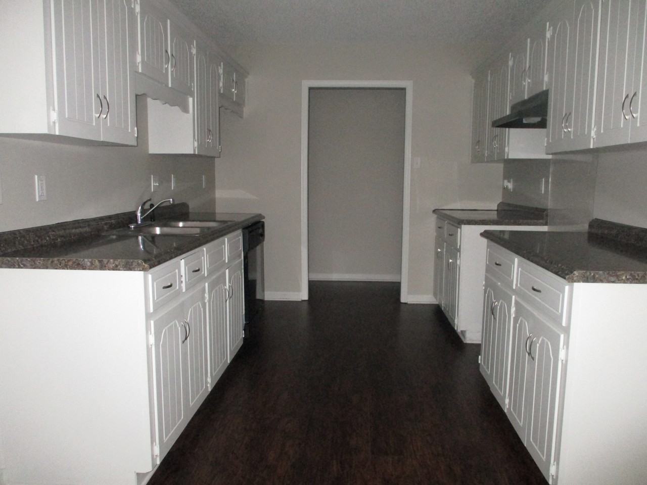87 Sycamore Cir - Photo 7 of 14