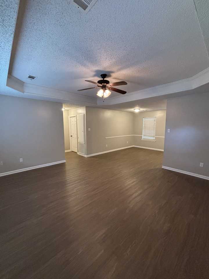 39 Bud Grimes Rd - Photo 2 of 33