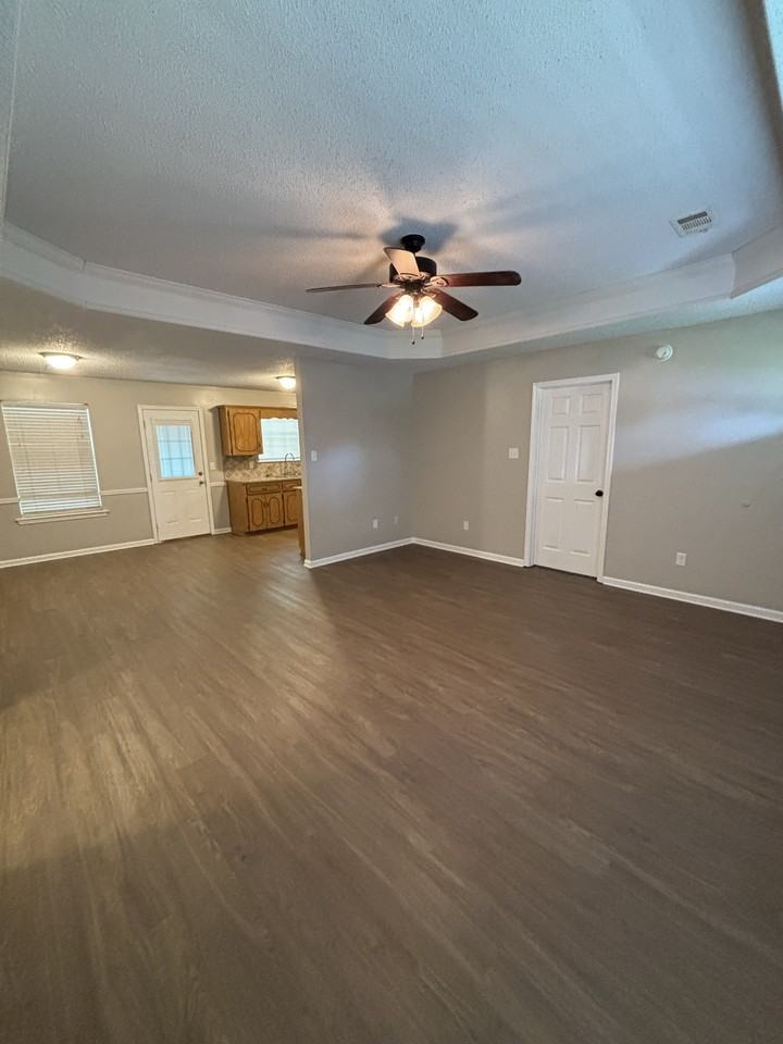 39 Bud Grimes Rd - Photo 3 of 33