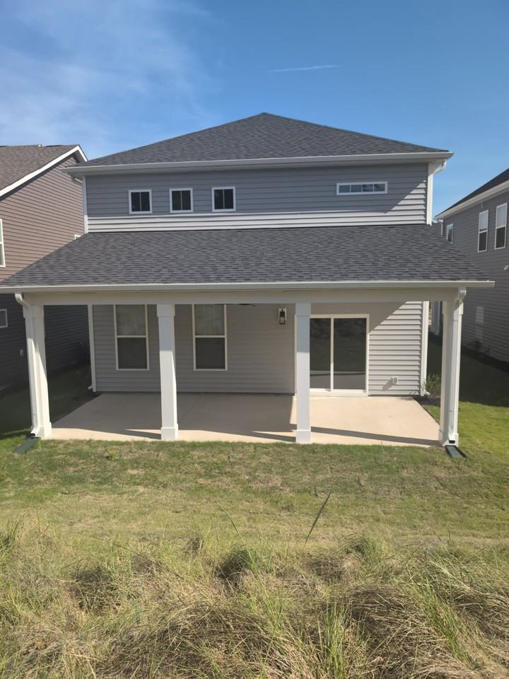 1049 Nadine Way - Photo 5 of 20