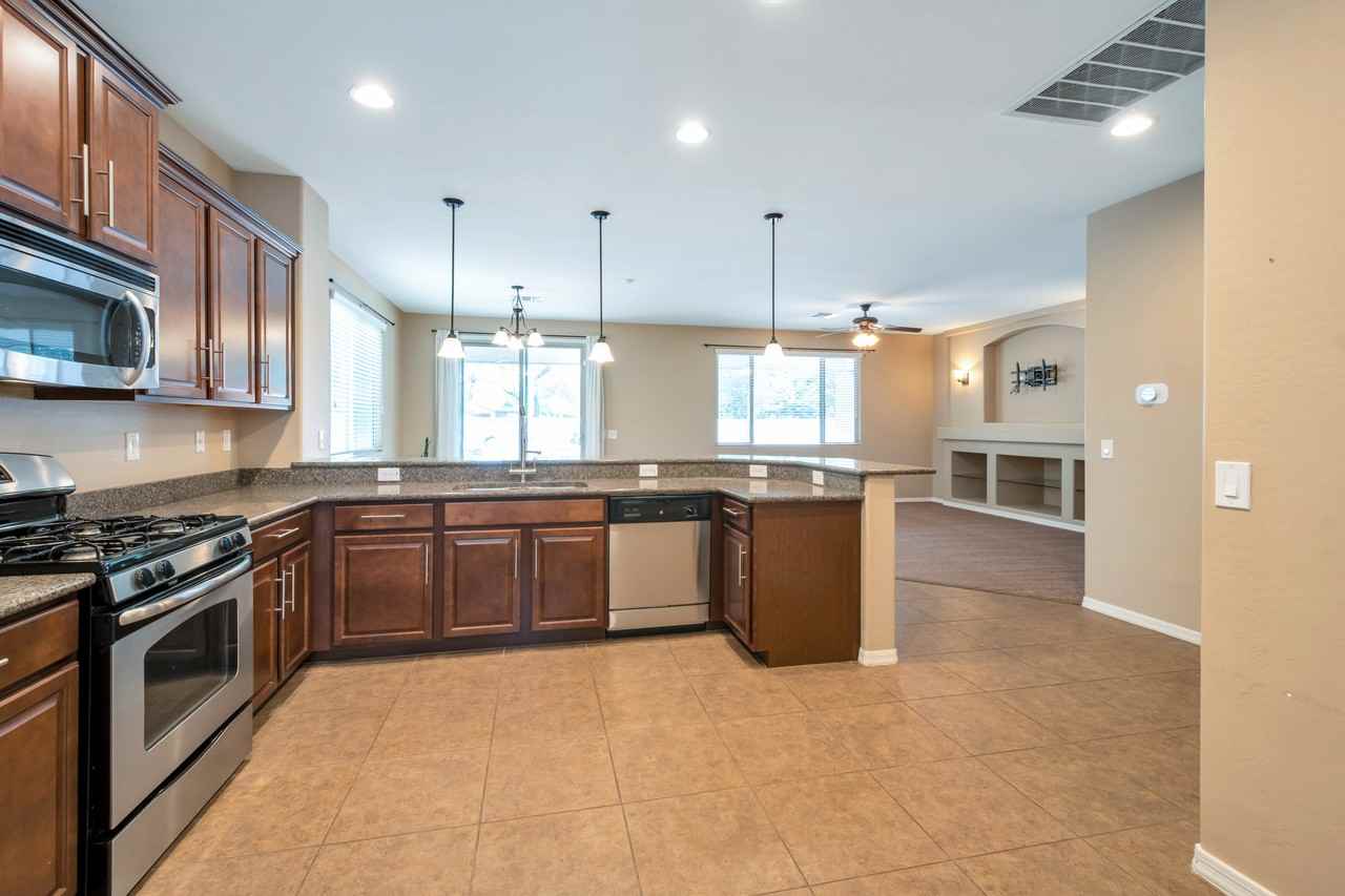 274 W Sweet Shrub Ave - Photo 5 of 25