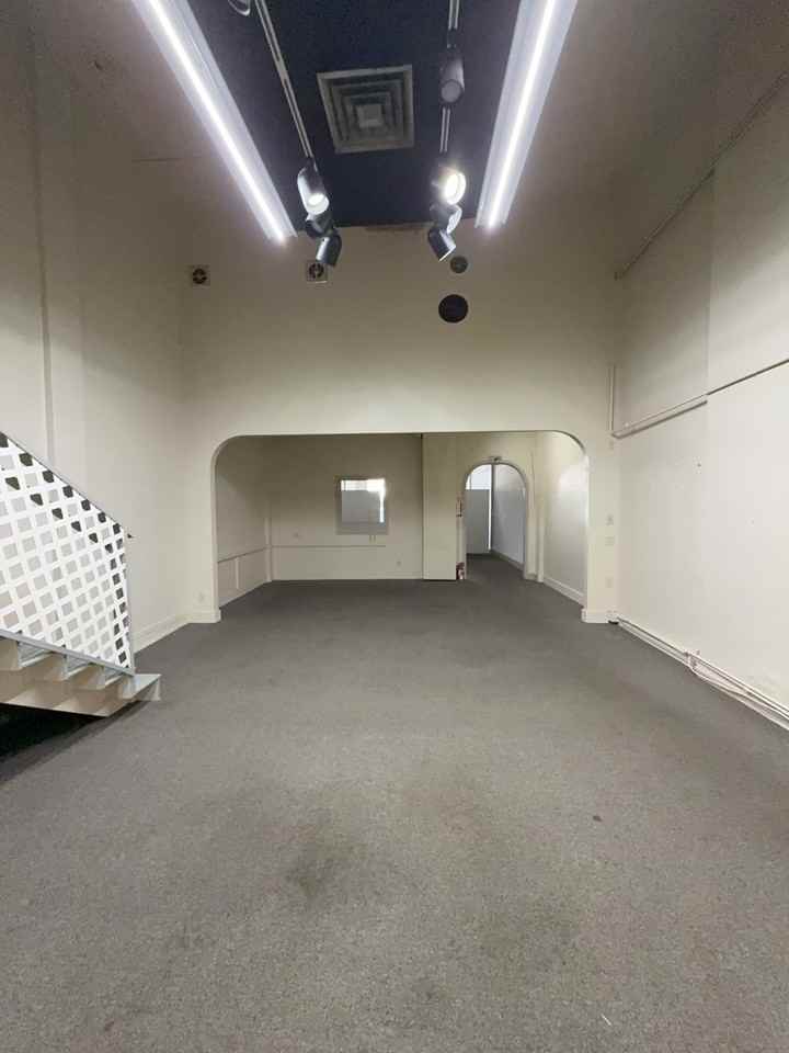 325 N Main St - Photo 7 of 14