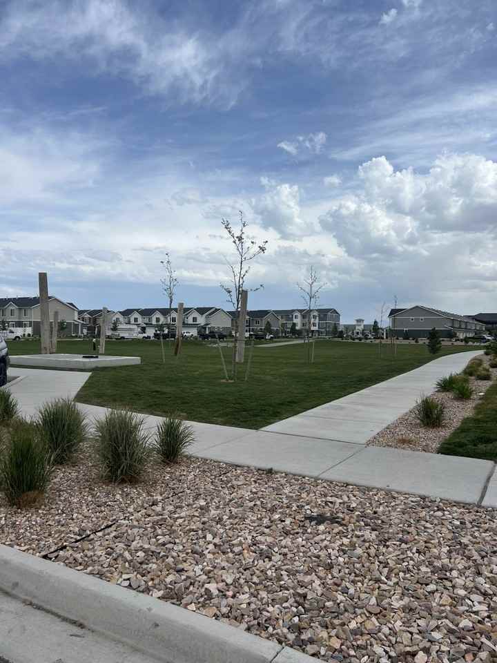 967 E Drifter Ln - Photo 2 of 25