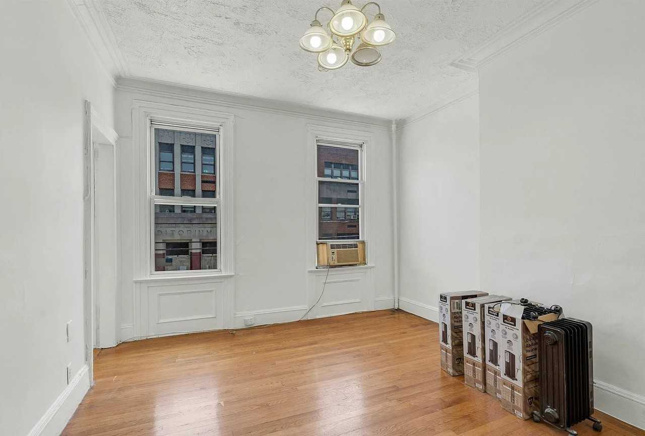 17 Hancock Ave #2 - Photo 5 of 11