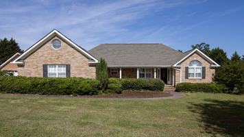 featured image of 28 Summerwind Dr
