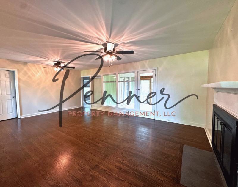 3638 Blue Ridge Blvd - Photo 4 of 17