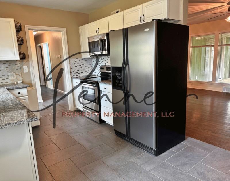 3638 Blue Ridge Blvd - Photo 6 of 17