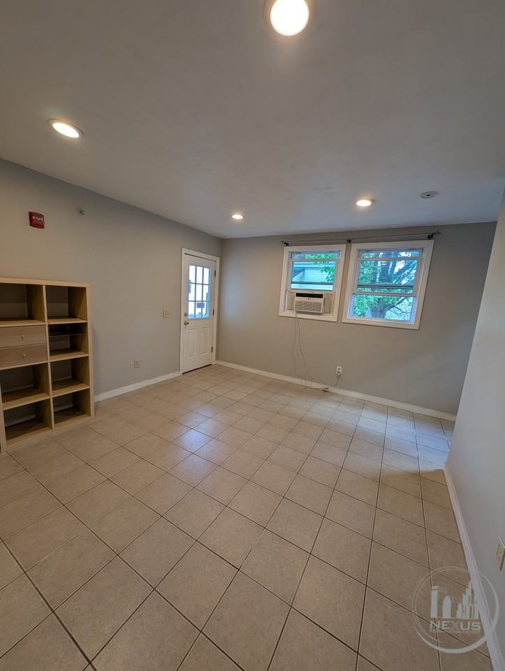 3 Barton St #3 - Photo 5 of 24