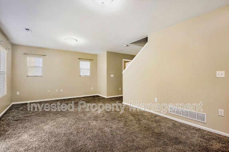 11602 Fenwick Cir - Photo 6 of 20
