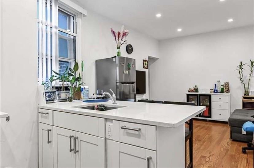 57 Avenue O #A4 - Photo 4 of 14