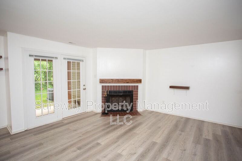 350 Tavistock - Photo 4 of 38