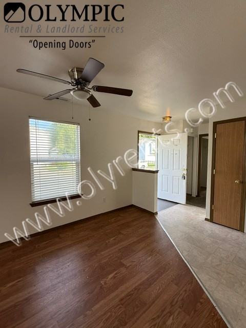 4925 41st Ln Se - Photo 5 of 18
