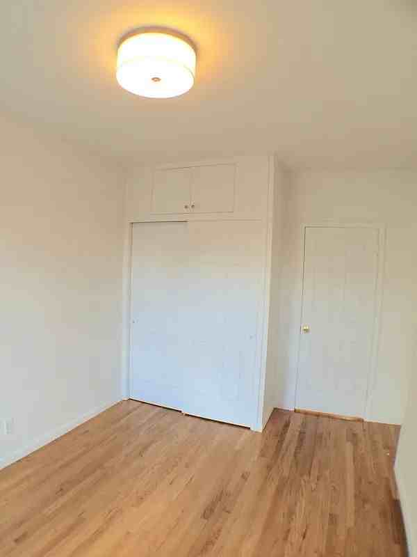 238 E 82nd St - Photo 5 of 7