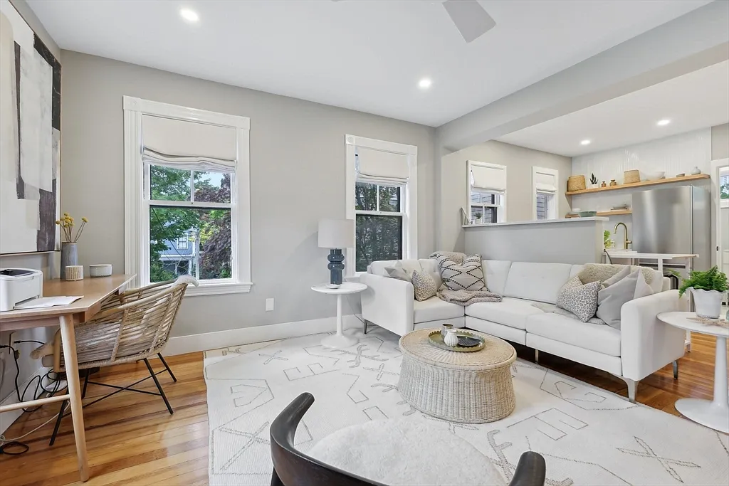 67 Walker St #3 - Photo 3 of 16