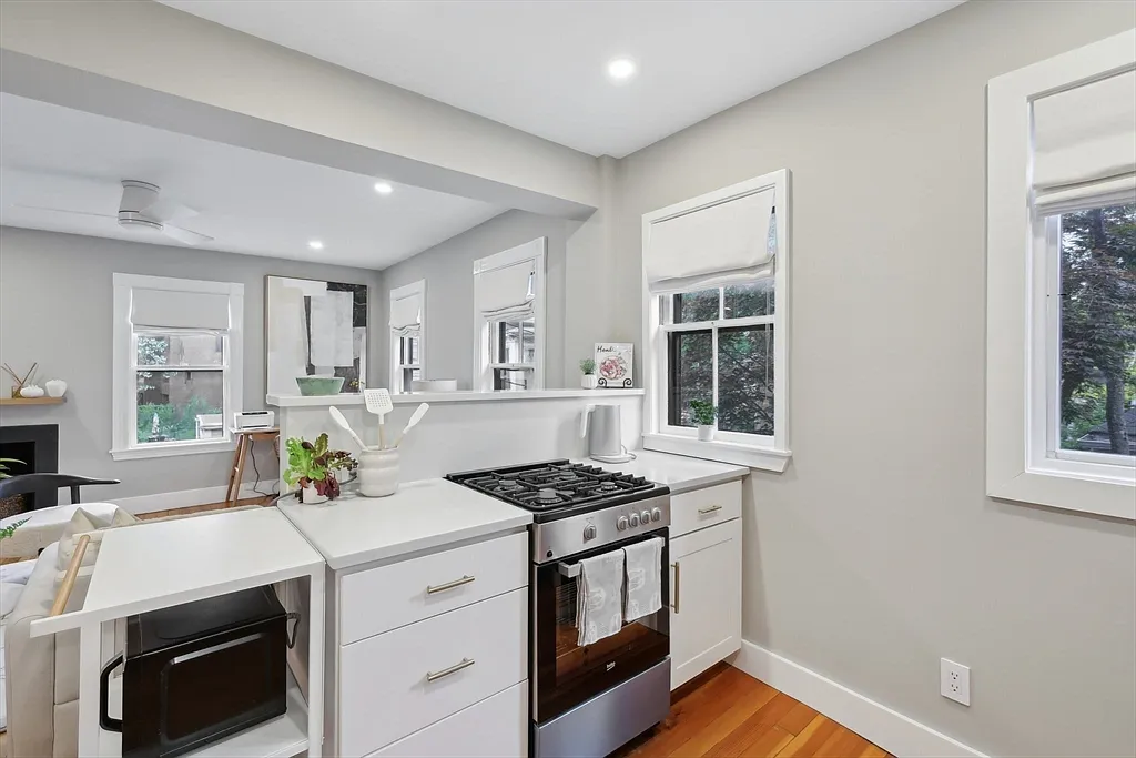 67 Walker St #3 - Photo 7 of 16