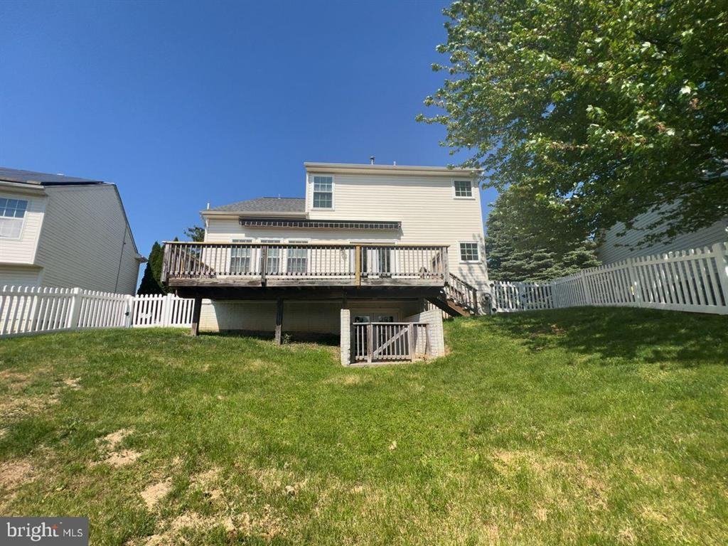 1206 Lake Coventry Ct - Photo 4 of 25