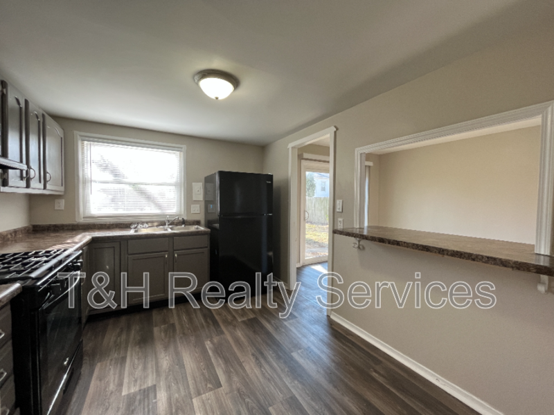8513 E 37th Pl - Photo 7 of 33