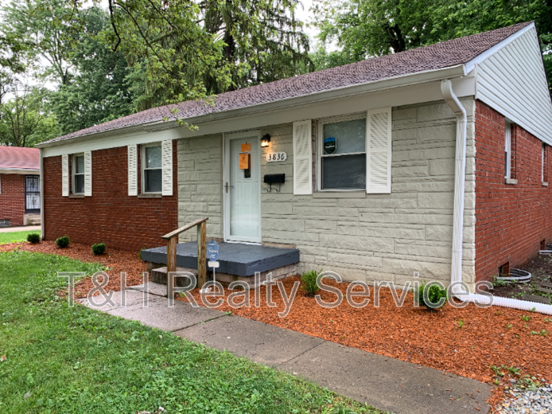 3836 Priscilla Ave - Photo 2 of 21